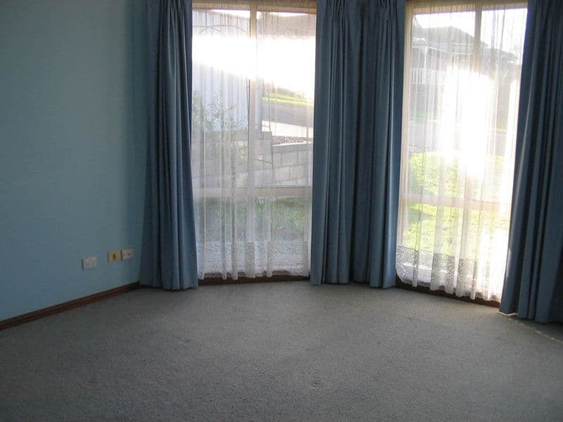 18 Lorikeet Street, MOUNT GAMBIER SA 5290, Mount Gambier - Thumbnail 5