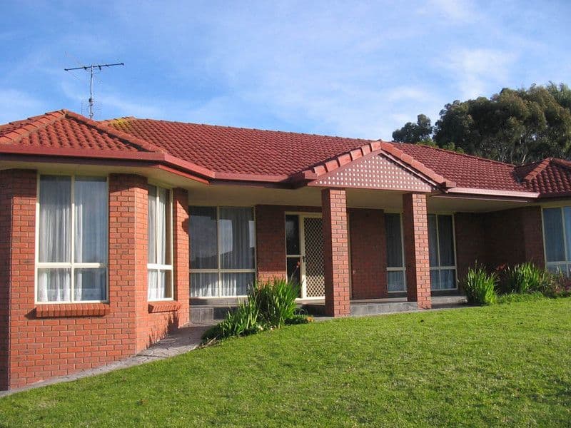 18 Lorikeet Street, MOUNT GAMBIER SA 5290, Mount Gambier - Thumbnail 8