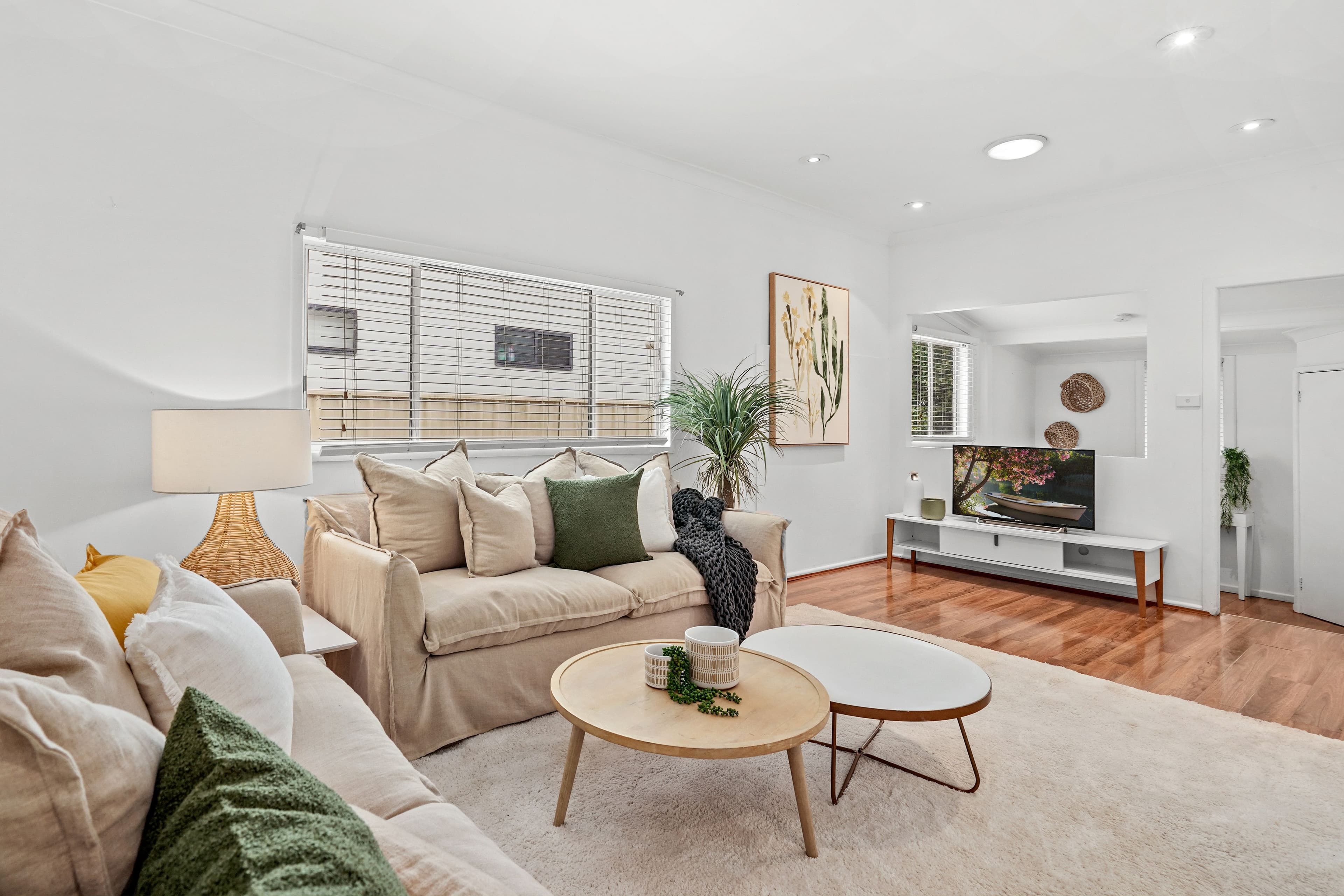 11 Davis Avenue, Davistown NSW 2251, Davistown - Thumbnail 2