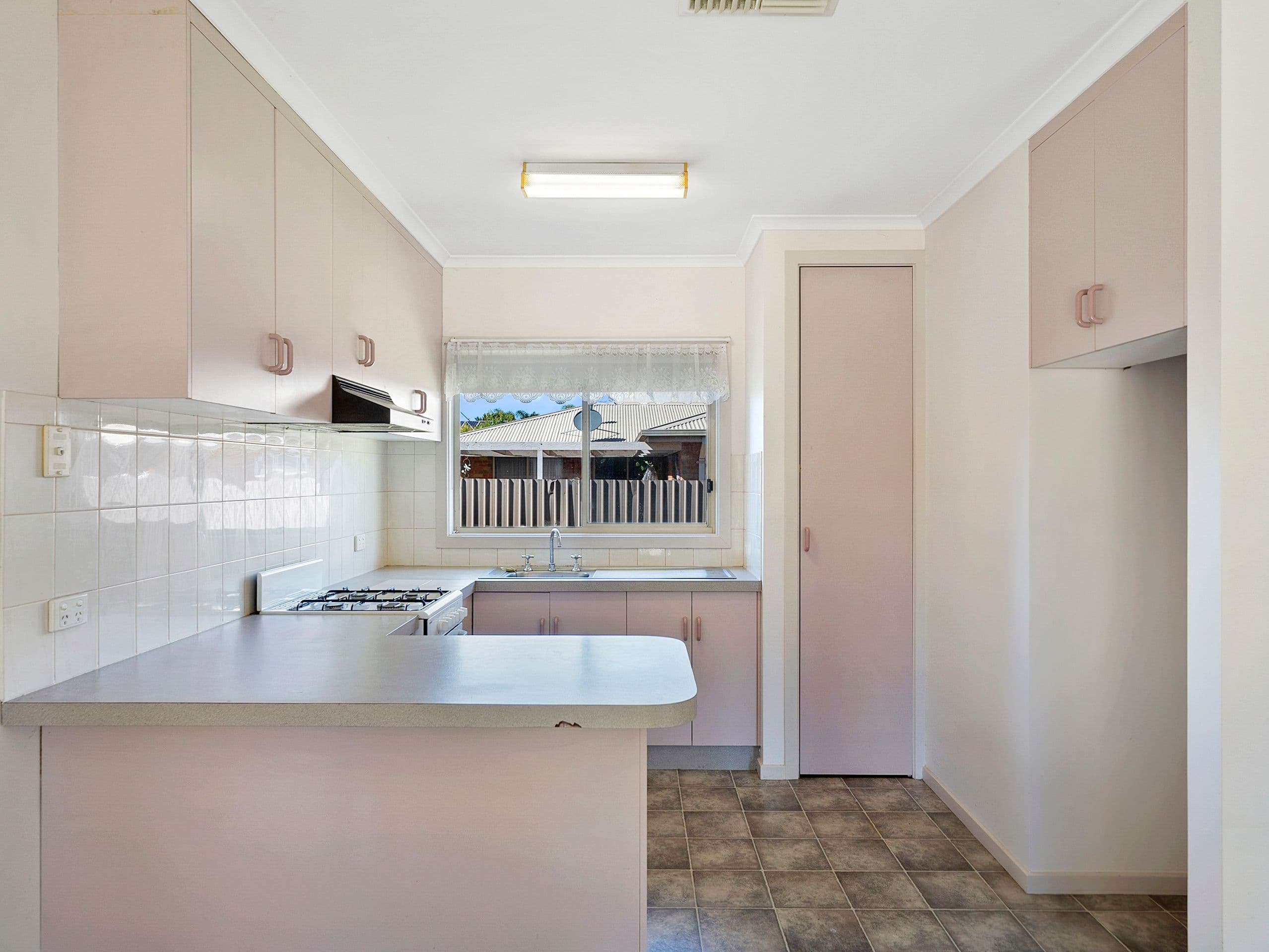3 Diplomat Court, Benalla VIC 3672, Benalla - Thumbnail 3