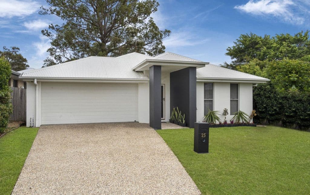 25 Christopher Street, Pimpama QLD 4209, Pimpama - Thumbnail 2