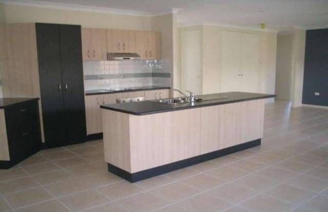 2 San Antonio Court, MOUNT LOUISA QLD 4814, Mount Louisa - Thumbnail 2