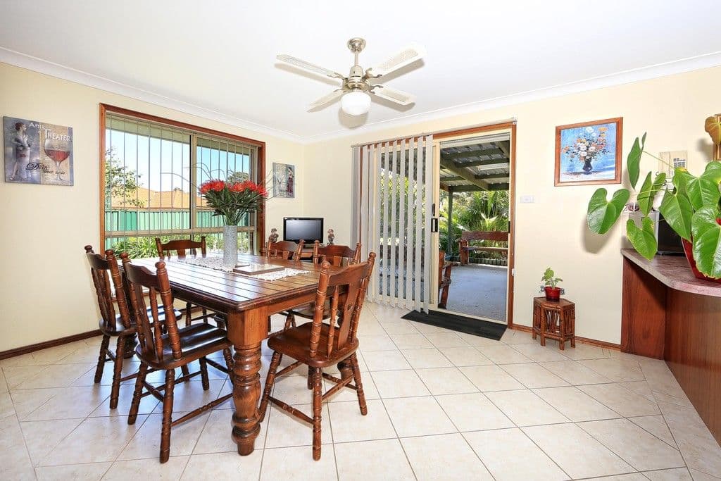 10 Torrens Close, Callala Bay - Thumbnail 2