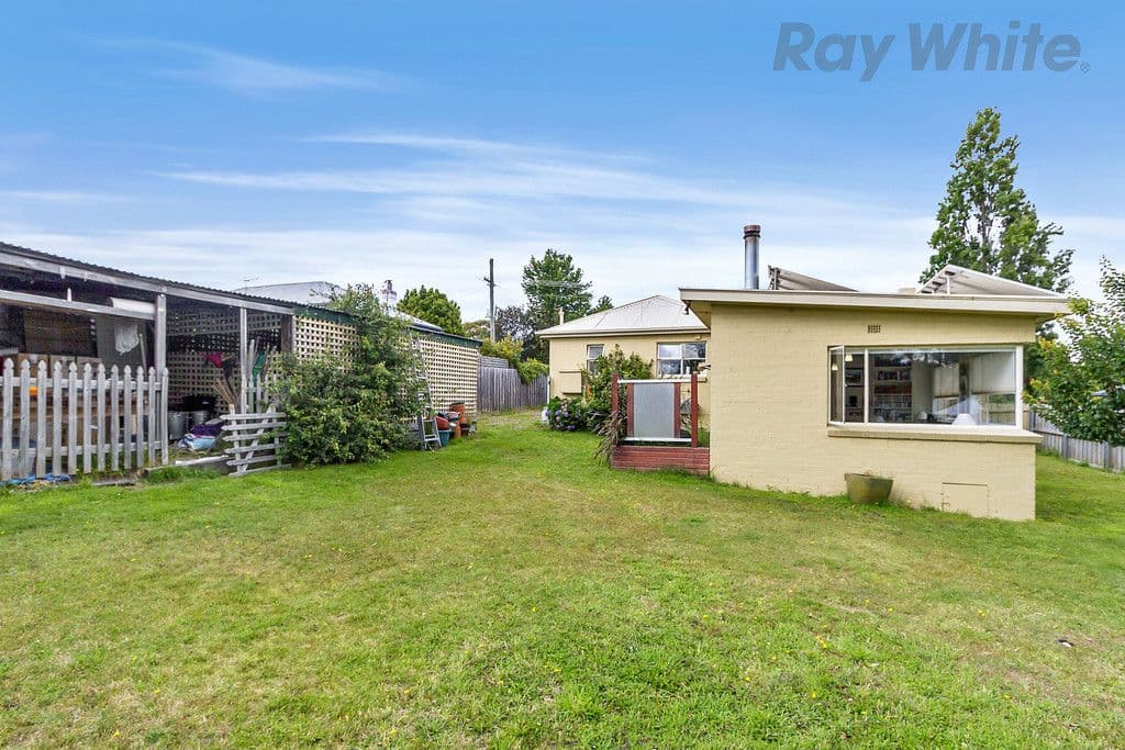 14 Lewan Avenue, Kingston TAS 7050, Kingston - Thumbnail 3