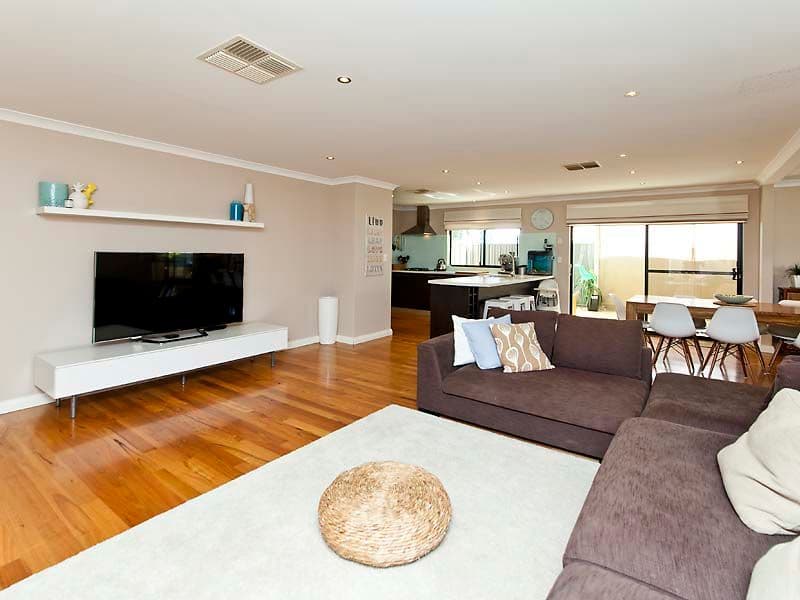 31 Lemon Gum Drive, Baldivis WA 6171, Baldivis - Thumbnail 2