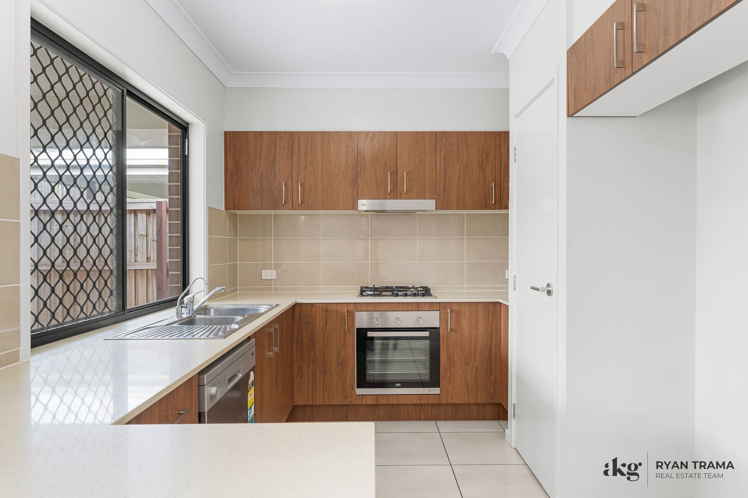15 Mount Ballow Street, Park Ridge QLD 4125, Park Ridge - Thumbnail 5