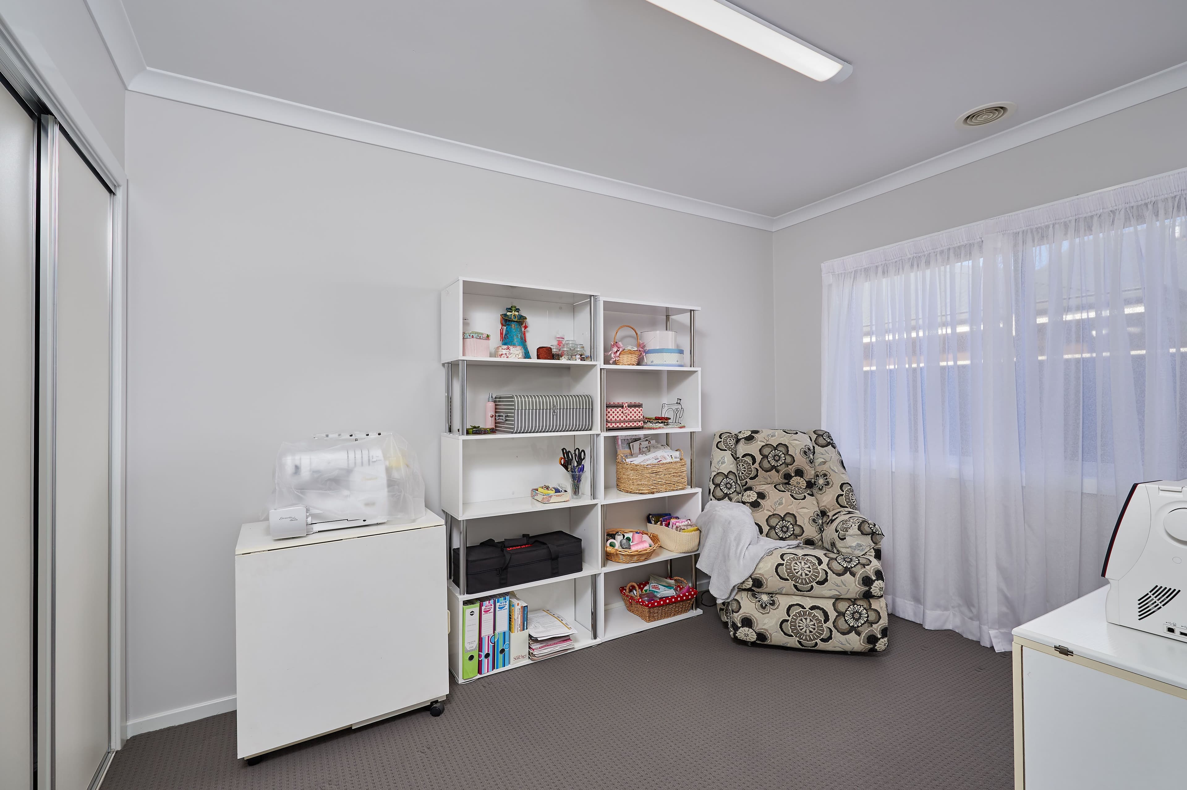 6 Colombo Avenue, Gobbagombalin - Thumbnail 8