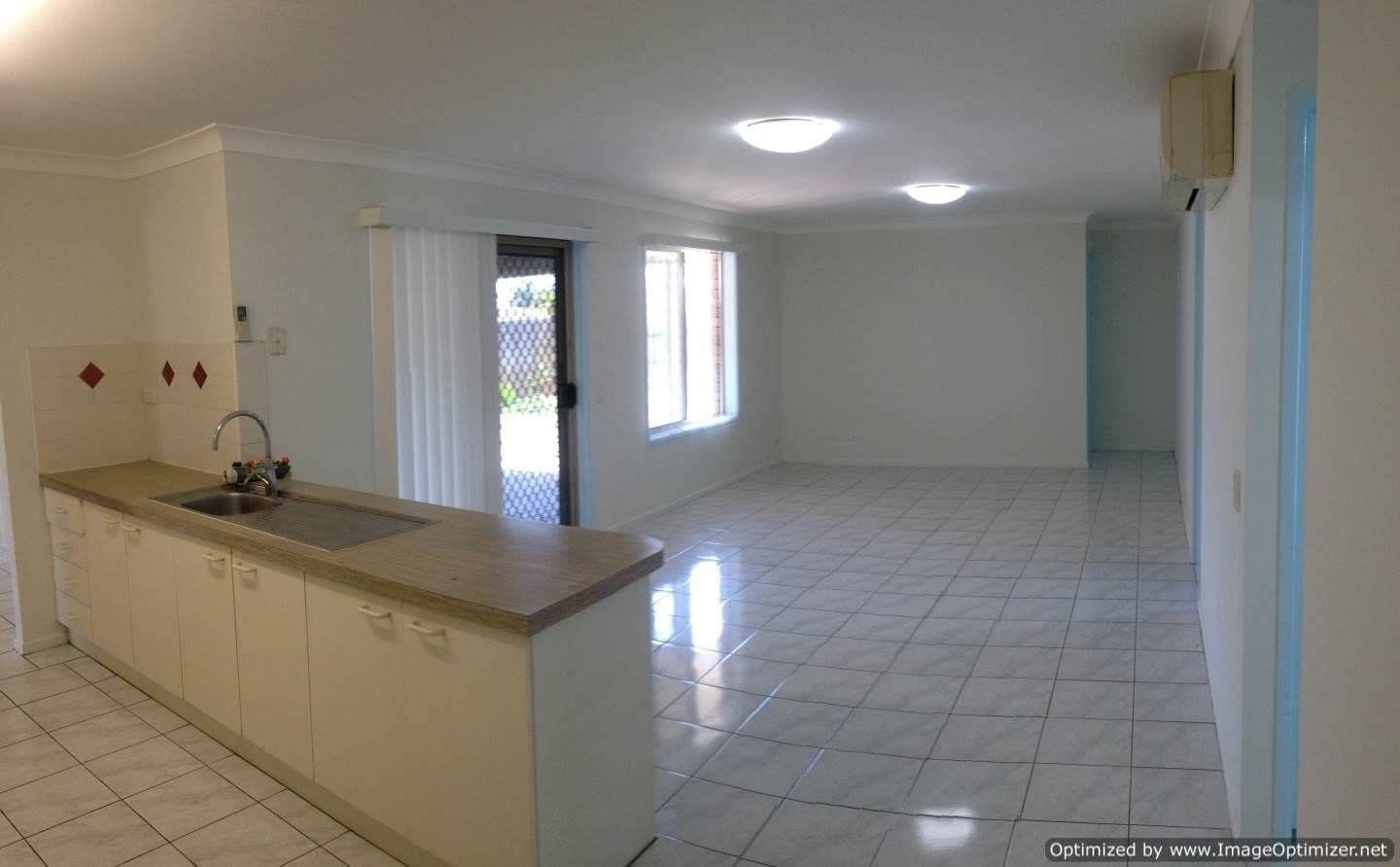 12 Currawong Street, DOOLANDELLA QLD 4077, Doolandella - Thumbnail 4