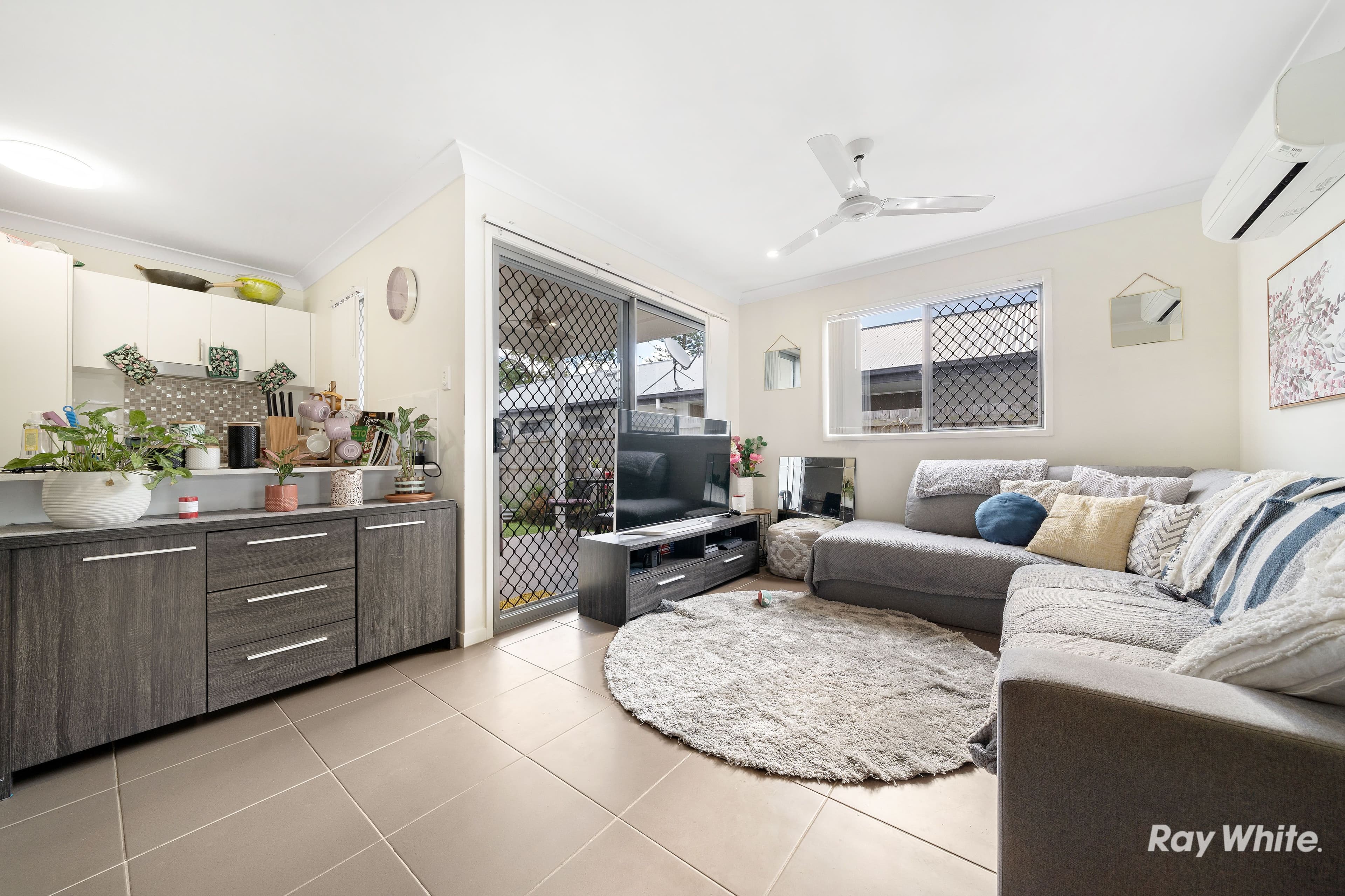92 Bambil Street, Marsden QLD 4132, Marsden - Thumbnail 2