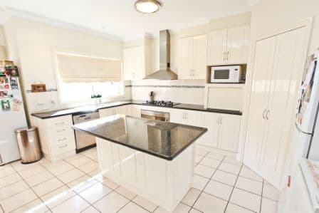 8 Jordan Avenue, MILDURA VIC 3500, Mildura - Thumbnail 3