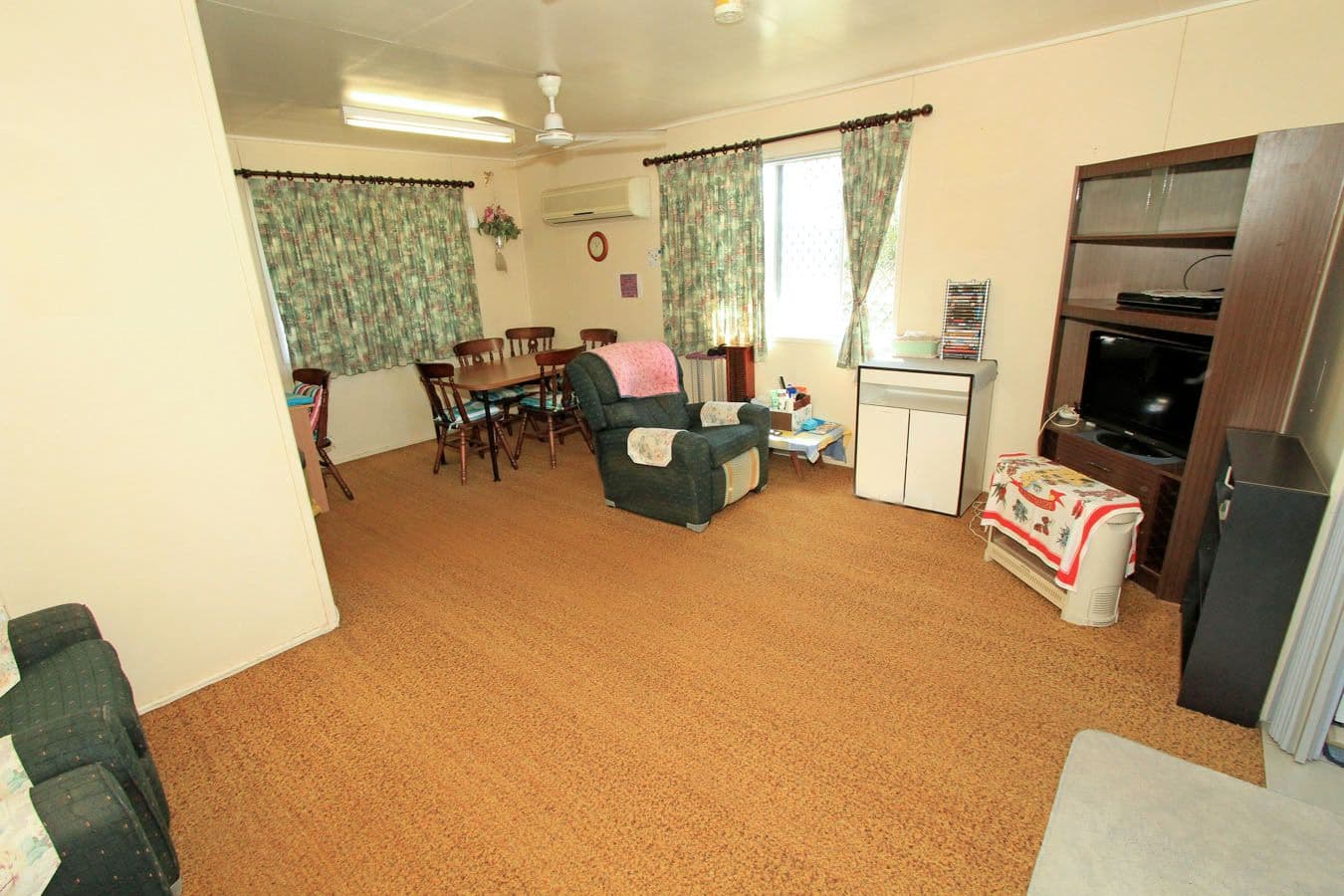 23 Symons Street, PARK AVENUE QLD 4701, Park Avenue - Thumbnail 3