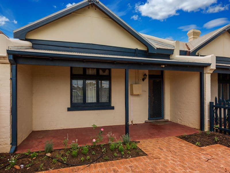 138 Sanford Street, Geraldton WA 6530, Geraldton - Thumbnail 2