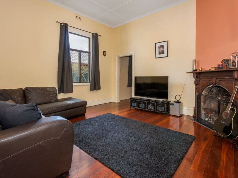 138 Sanford Street, Geraldton WA 6530, Geraldton - Thumbnail 4