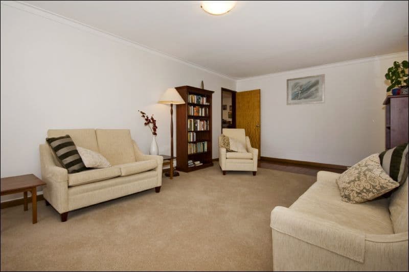 10 Keats Road, GOOSEBERRY HILL WA 6076, Gooseberry Hill - Thumbnail 2