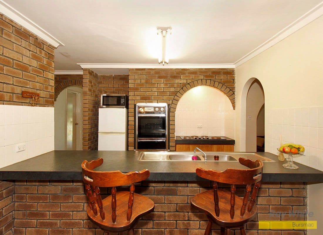 2 Katrine Way, HAMERSLEY WA 6022, Hamersley - Thumbnail 2