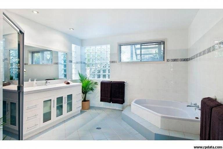 45 Wearden Road, FRENCHS FOREST NSW 2086, Frenchs Forest - Thumbnail 6