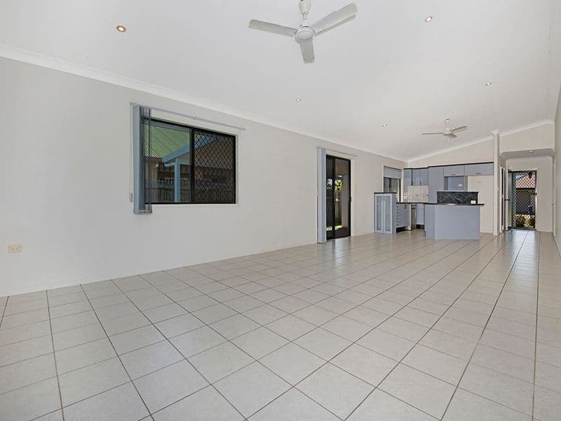 11 Curtin Place, DOUGLAS QLD 4814, Douglas - Thumbnail 3