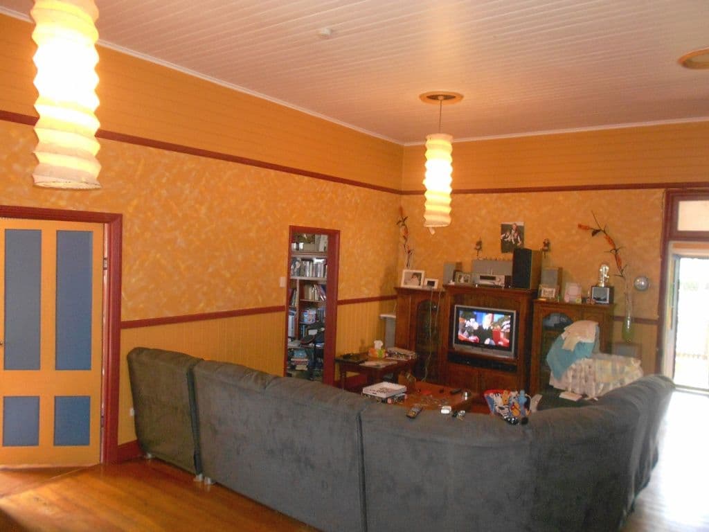 7 Elizabeth Street, BUNDABERG SOUTH QLD 4670, Bundaberg South - Thumbnail 3