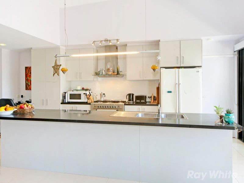 24 Wave Crescent, MOUNT COOLUM QLD 4573, Mount Coolum - Thumbnail 5