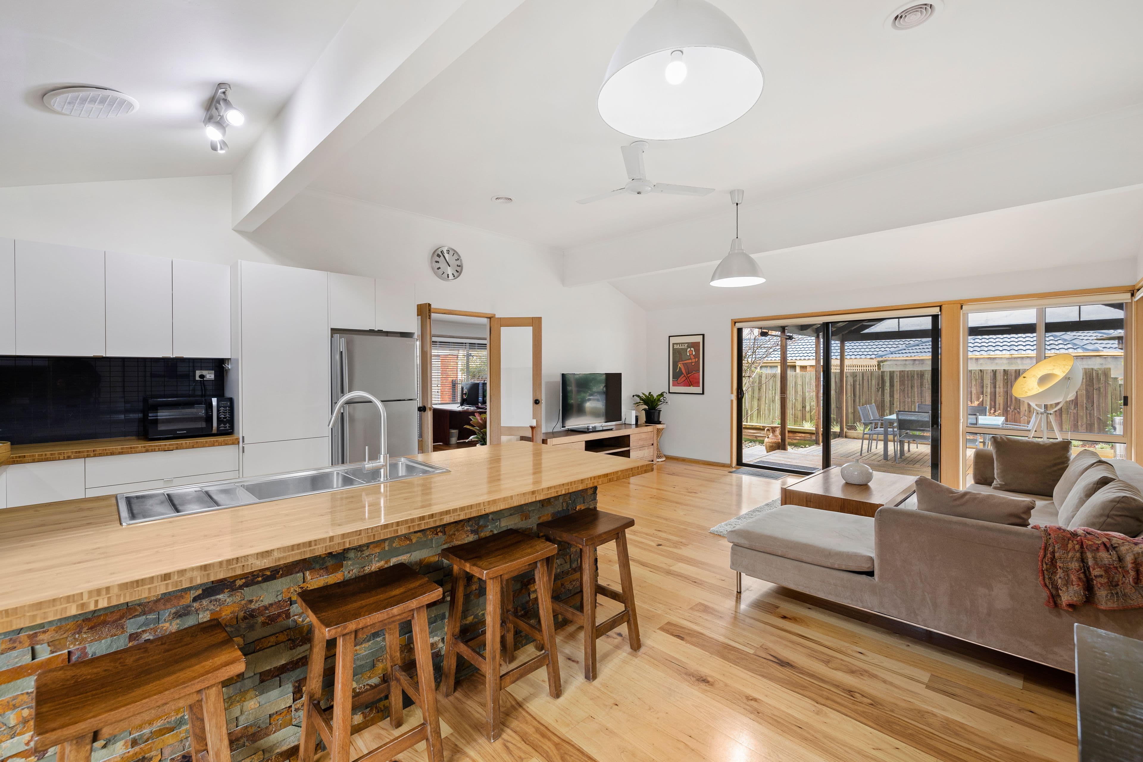 39 Cathies Lane, Wantirna South VIC 3152, Wantirna South - Thumbnail 5
