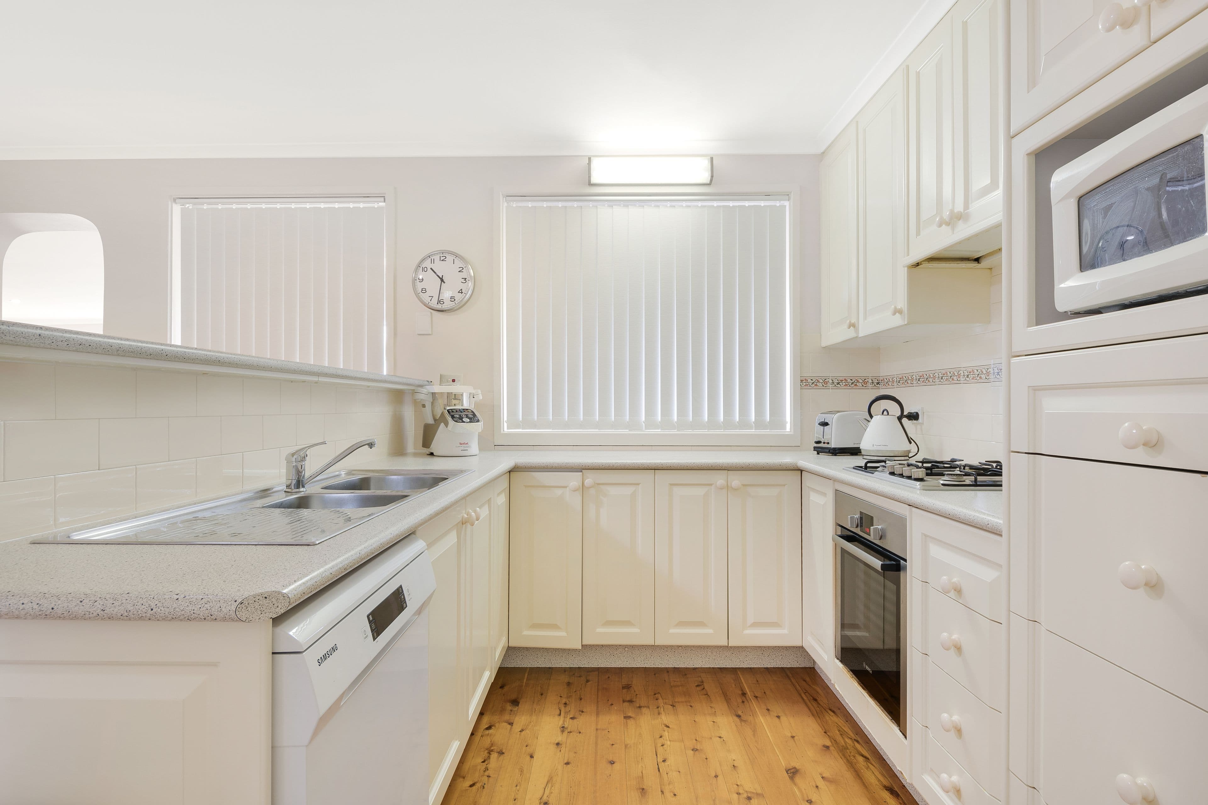 12 Salamaua Place, Glenfield - Thumbnail 4