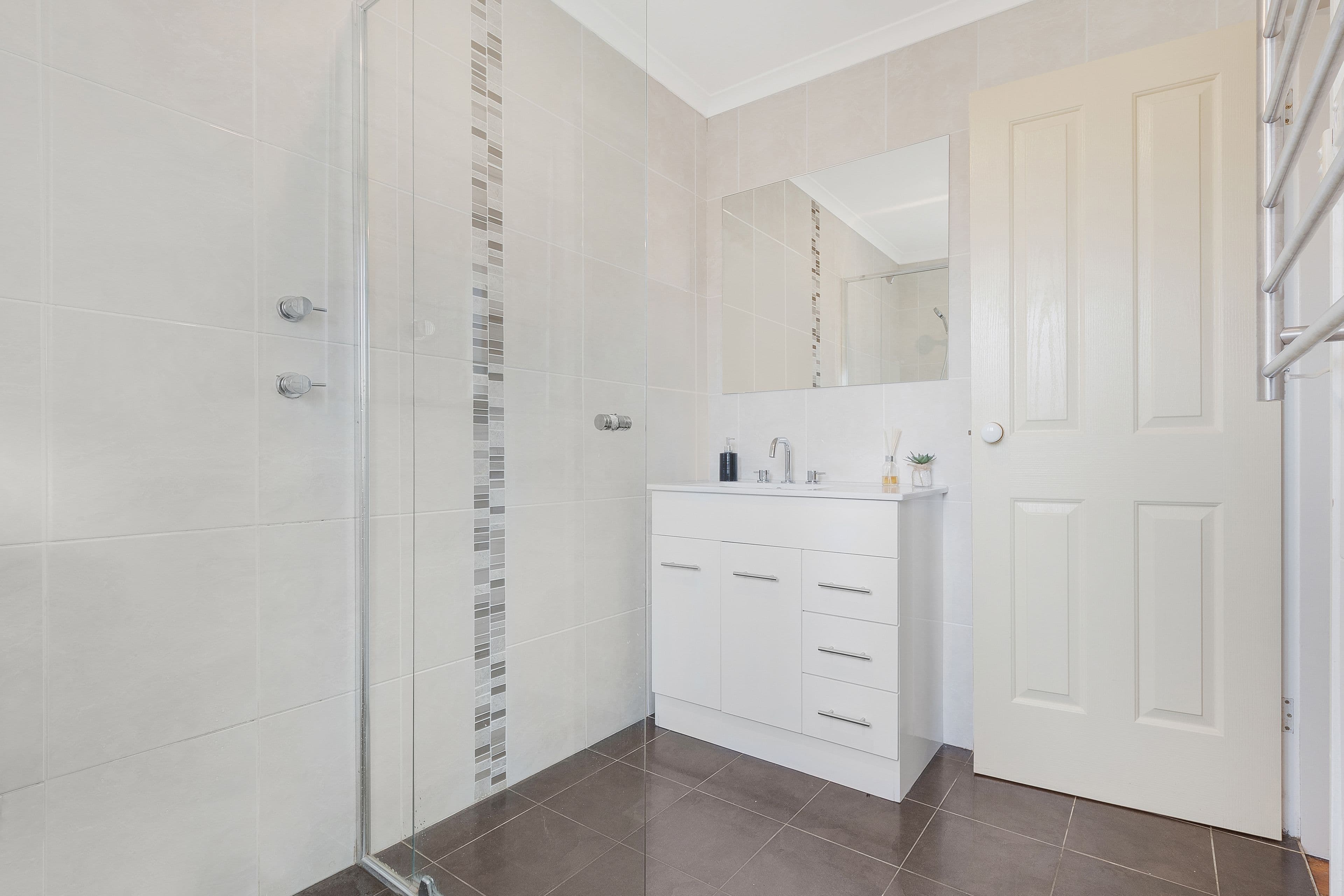 12 Salamaua Place, Glenfield - Thumbnail 7