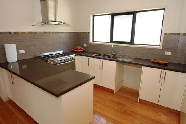 30 Boyce Avenue, BRIAR HILL VIC 3088, Briar Hill - Thumbnail 6