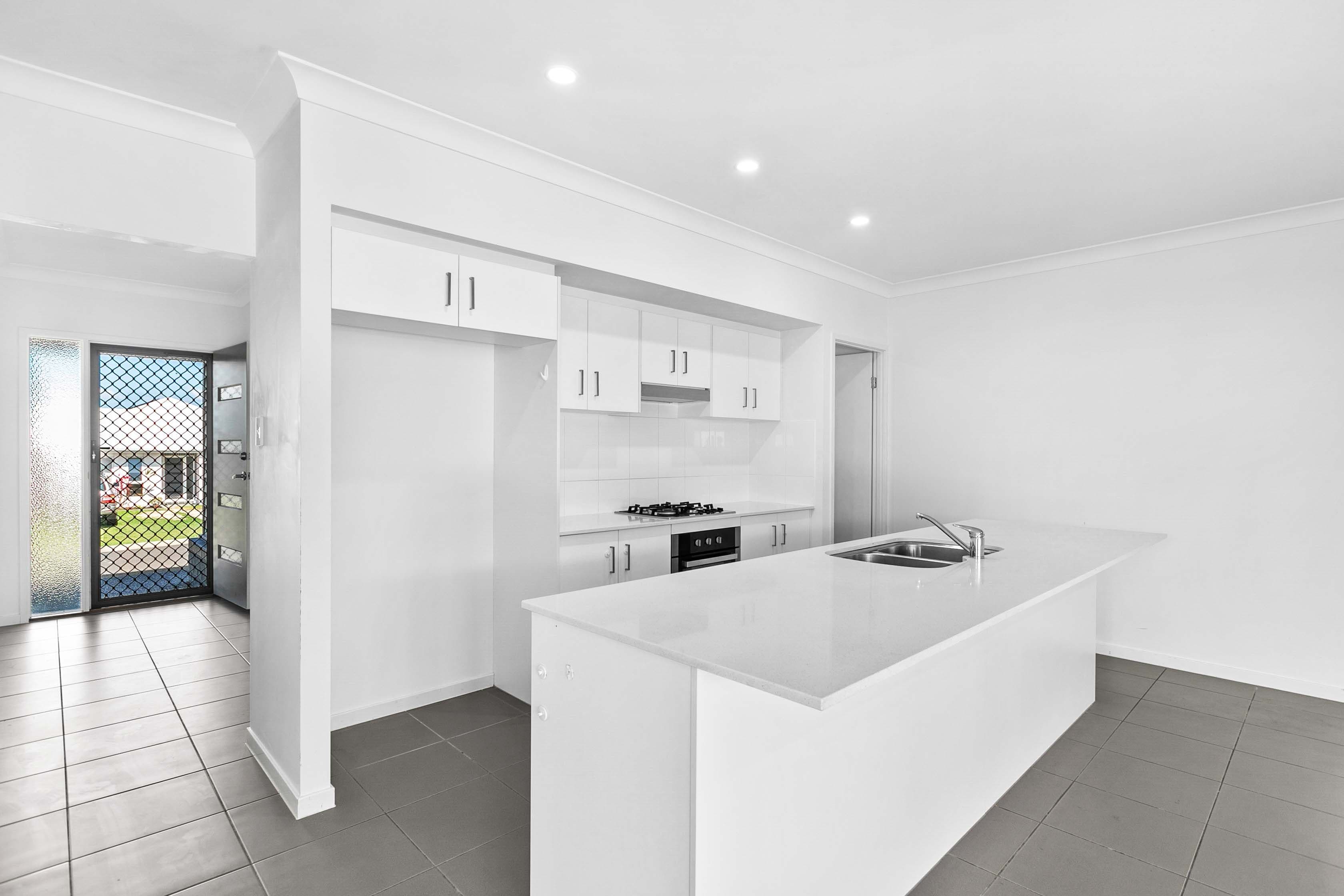 88 Bay Park Road, Wondunna QLD 4655, Wondunna - Thumbnail 4