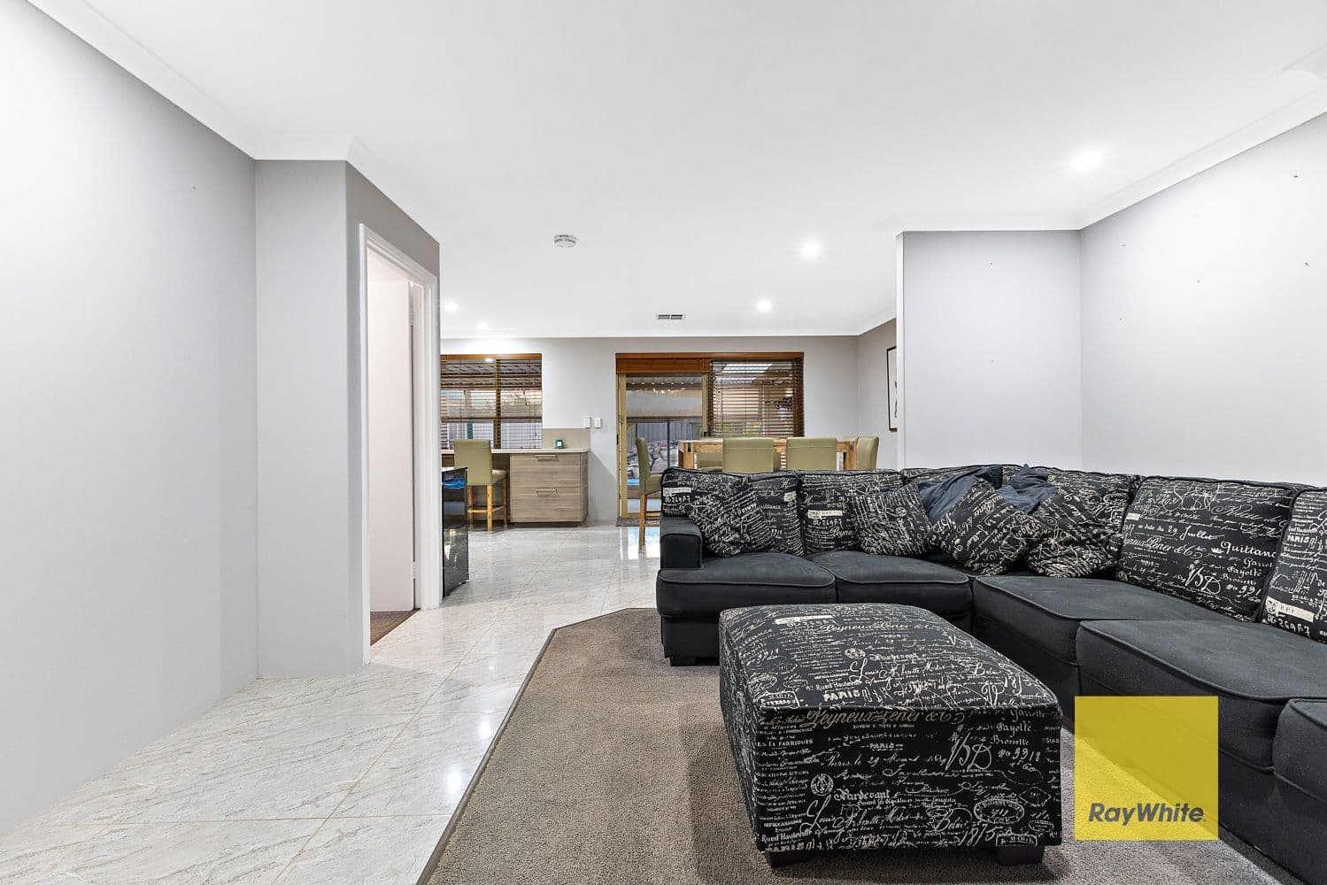 29 ARISTOS Way, Marangaroo WA 6064, Marangaroo - Thumbnail 6