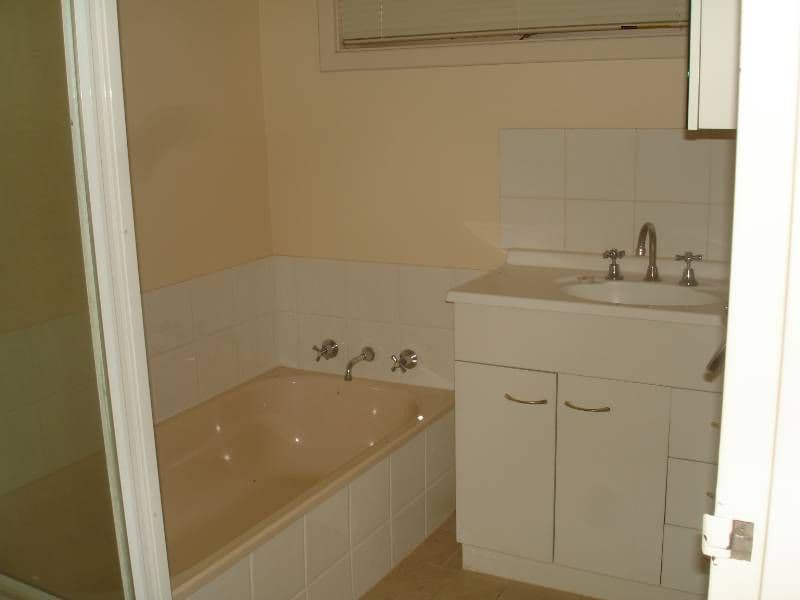 4  Kangaroo Place, SOUTH HEDLAND WA 6722, South Hedland - Thumbnail 2