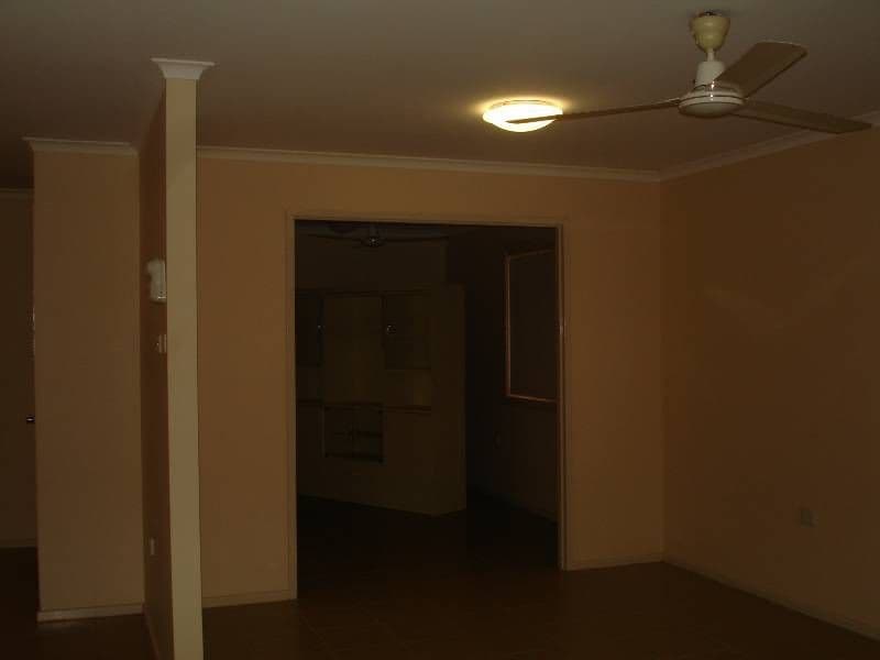 4  Kangaroo Place, SOUTH HEDLAND WA 6722, South Hedland - Thumbnail 4