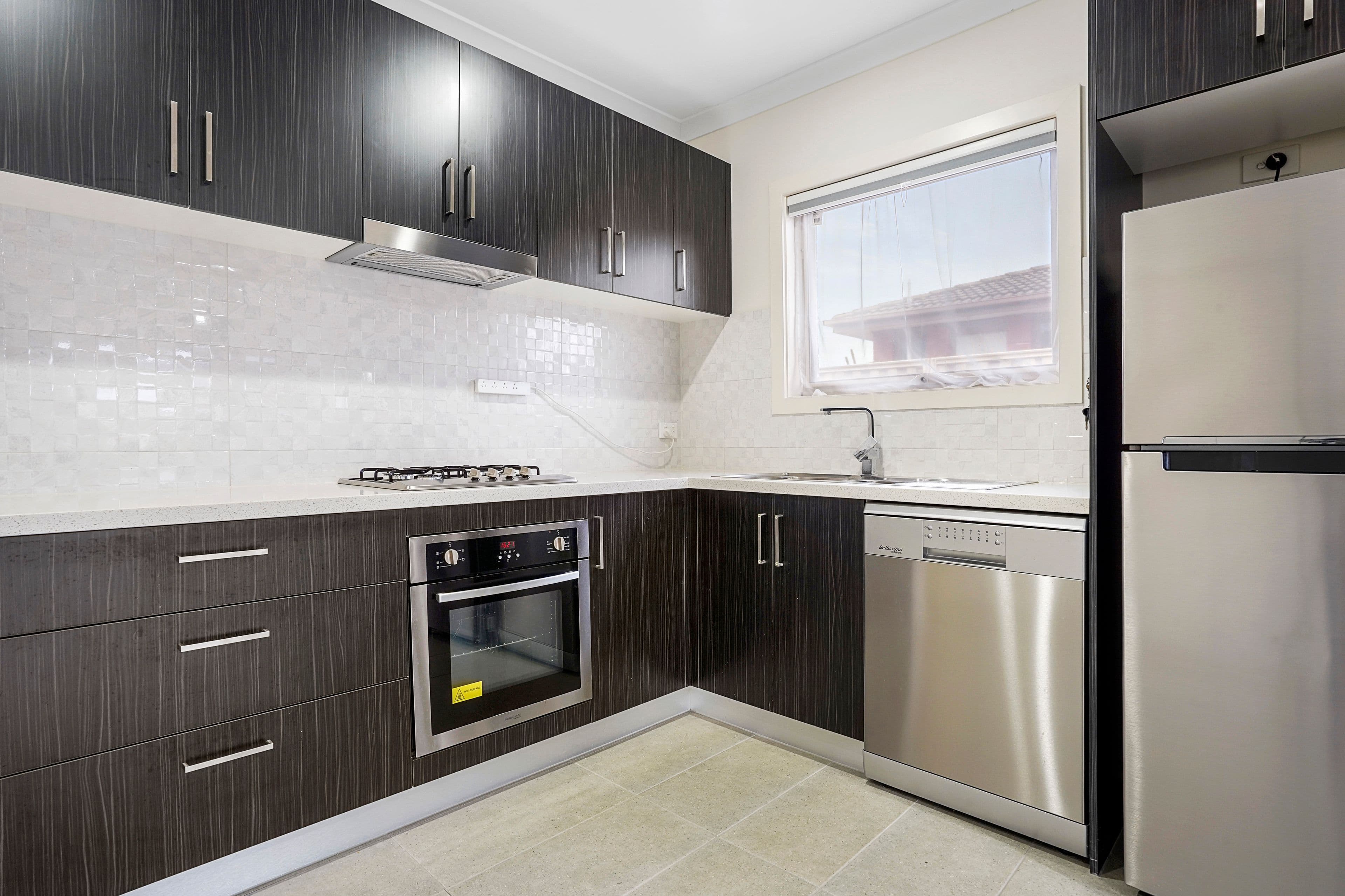 2 Podmore Street, Dandenong VIC 3175, Dandenong - Thumbnail 5