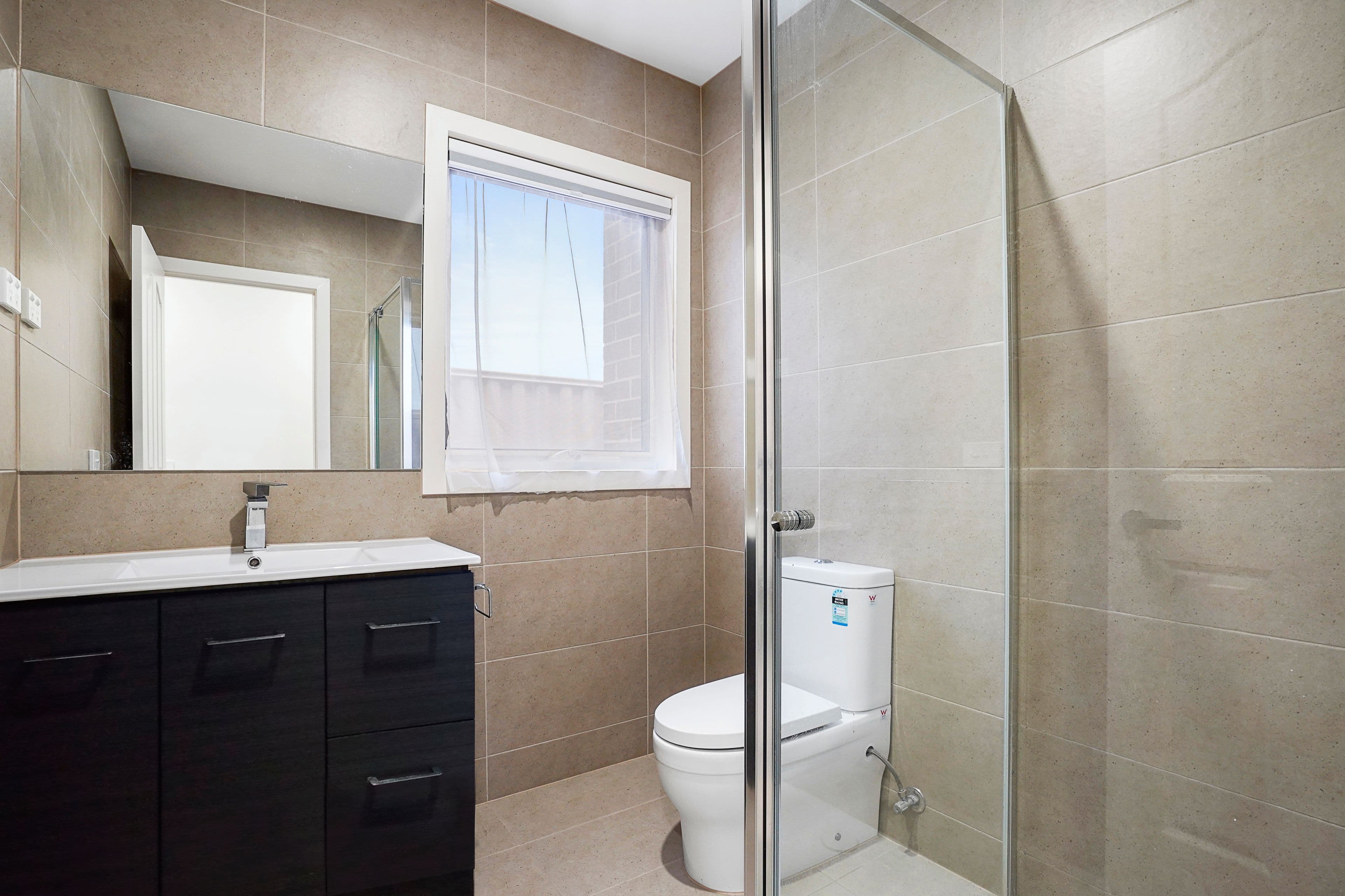 2 Podmore Street, Dandenong VIC 3175, Dandenong - Thumbnail 8