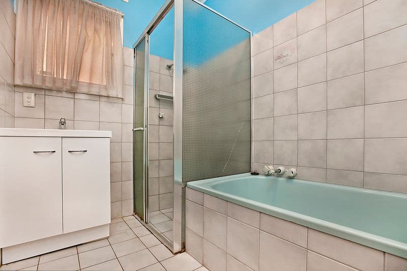 118 Lyons Road, HOLDEN HILL SA 5088, Holden Hill - Thumbnail 3
