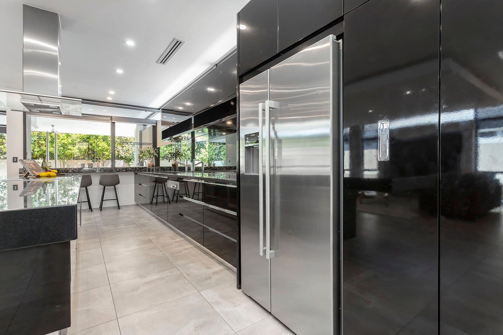 9 Morrison Street, Como WA 6152, Como - Thumbnail 4