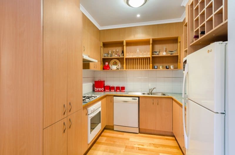 2-4 Olive Grove, Parkdale VIC 3195, Parkdale - Thumbnail 4