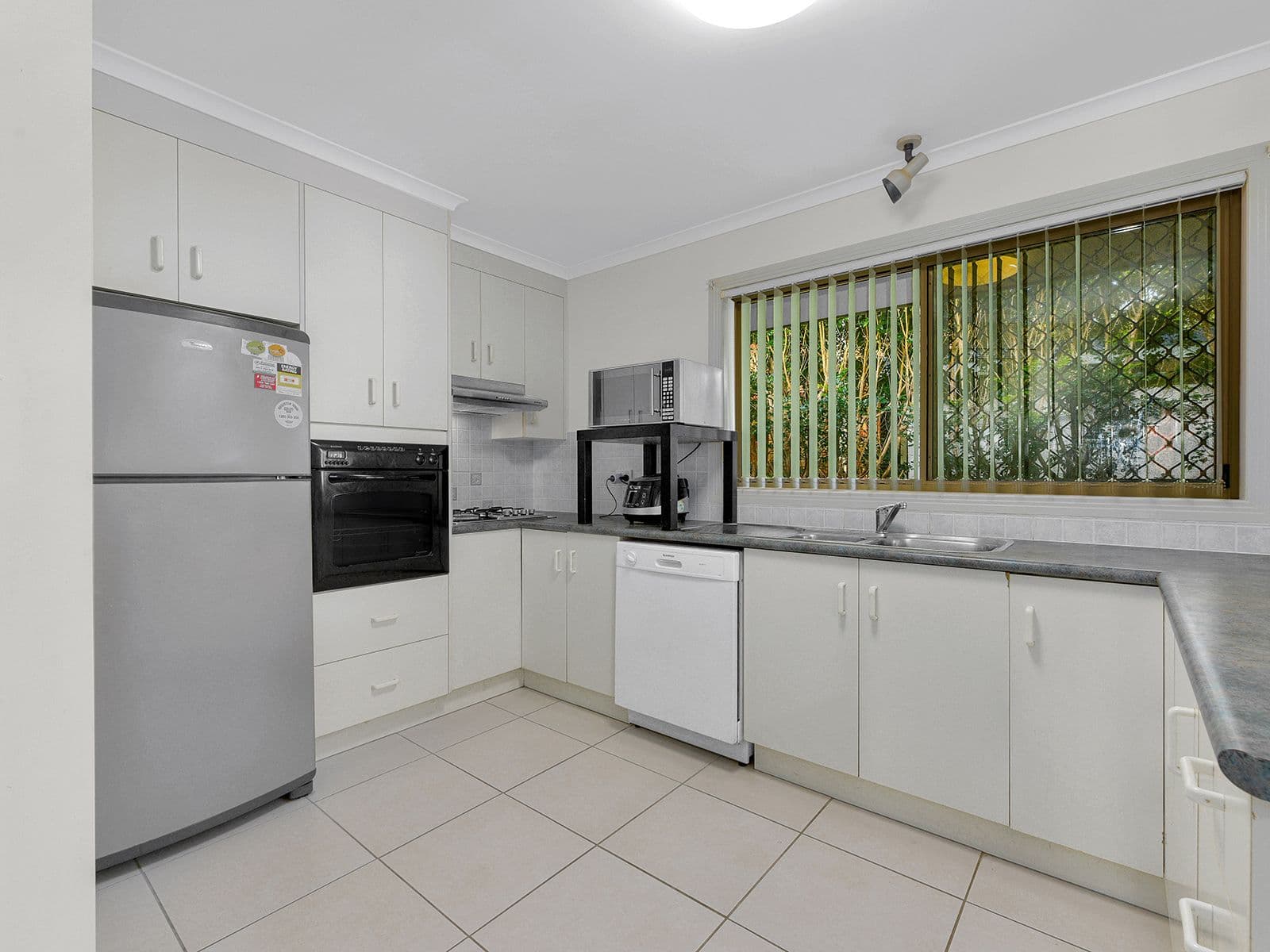 6 Meredith Street, Banyo QLD 4014, Banyo - Thumbnail 4