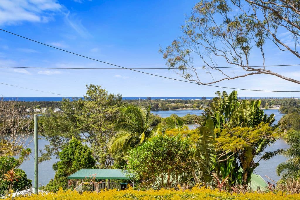 1 Clifford Crescent, Banora Point NSW 2486, Banora Point - Image 1