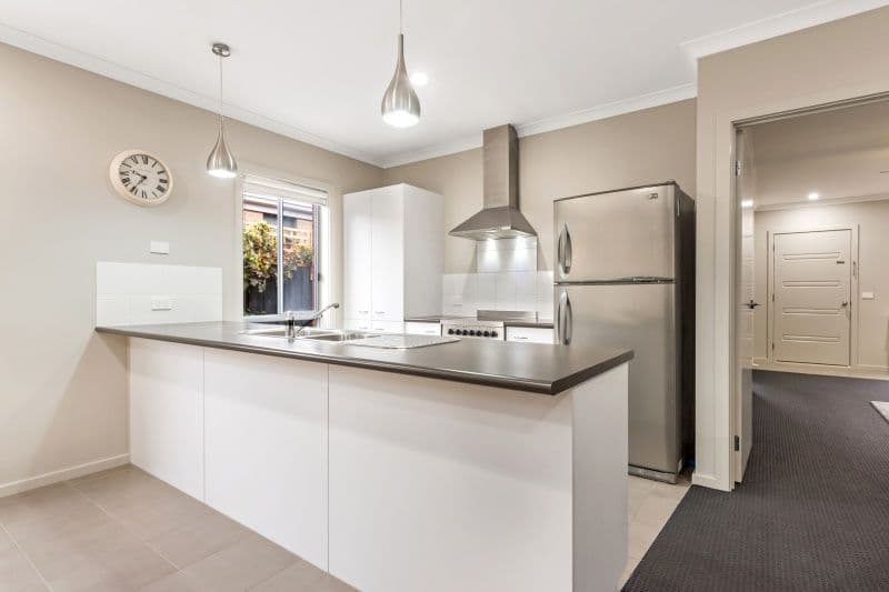 14 Cabernet Court, Bannockburn VIC 3331, Bannockburn - Thumbnail 3