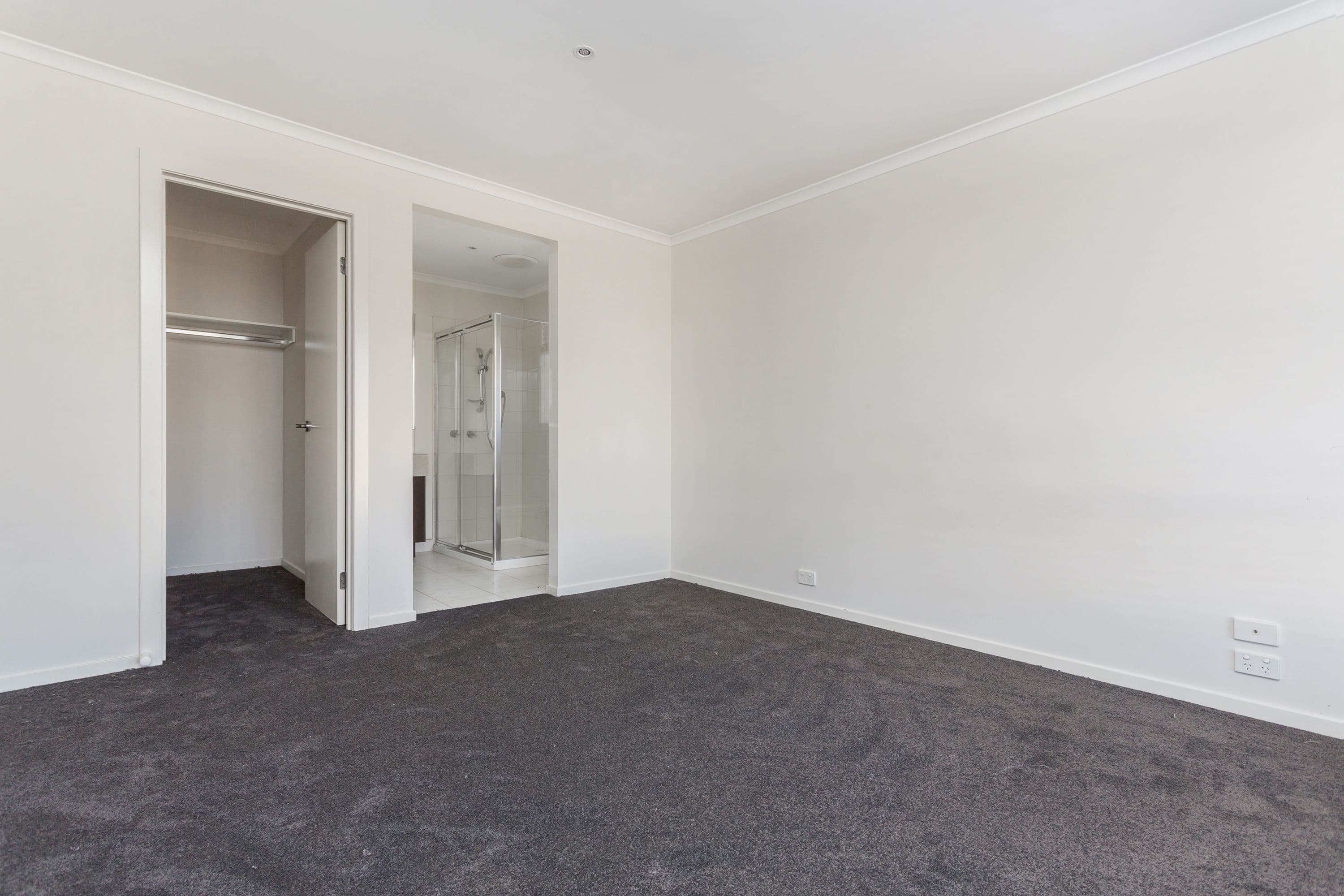 2 Mallee Place, Epsom VIC 3551, Epsom - Thumbnail 2
