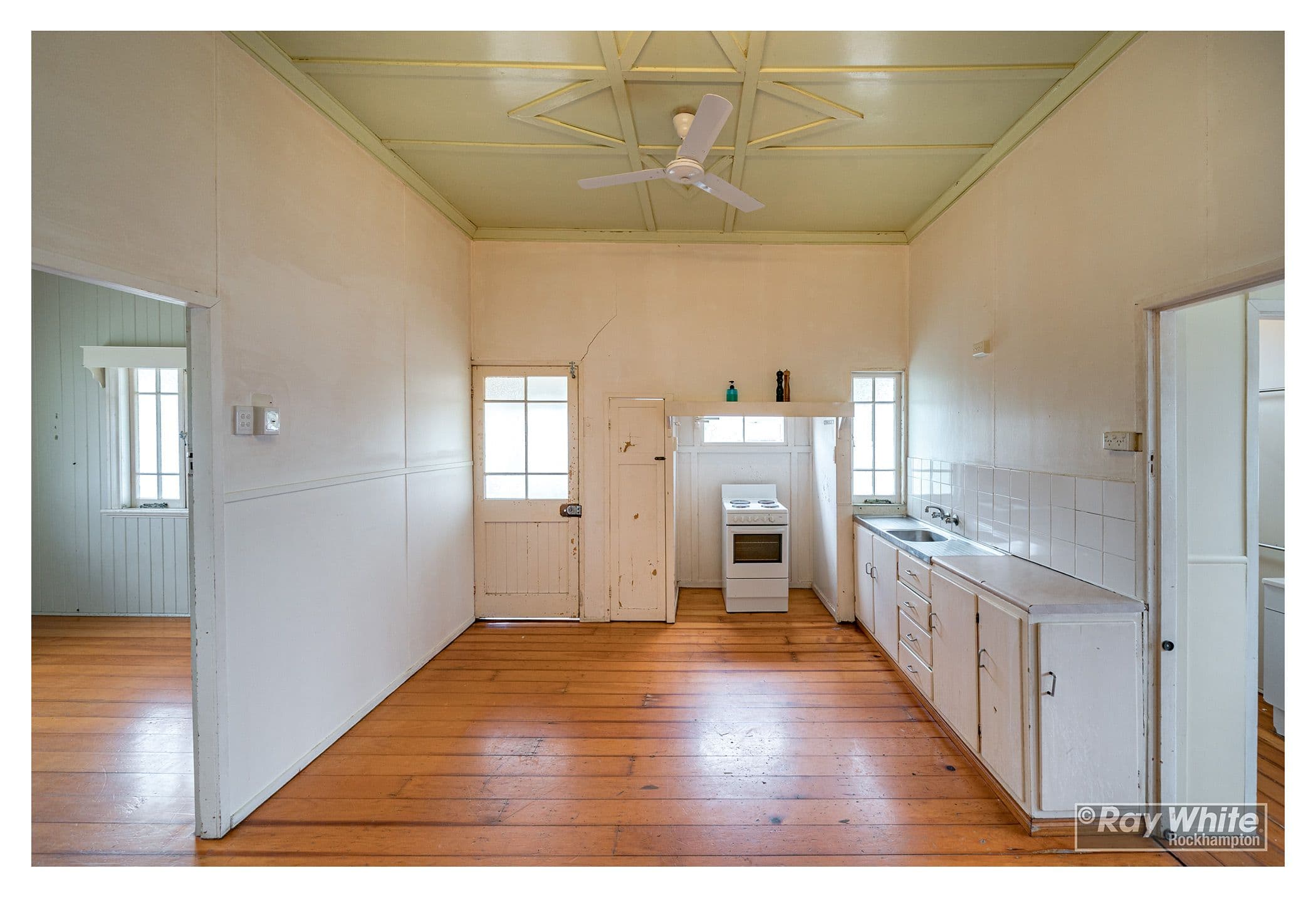 69 Livingstone Street, Berserker QLD 4701, Berserker - Thumbnail 4