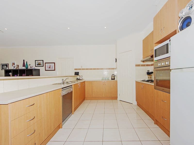 22 Cityview Crescent, TARNEIT VIC 3029, Tarneit - Thumbnail 6