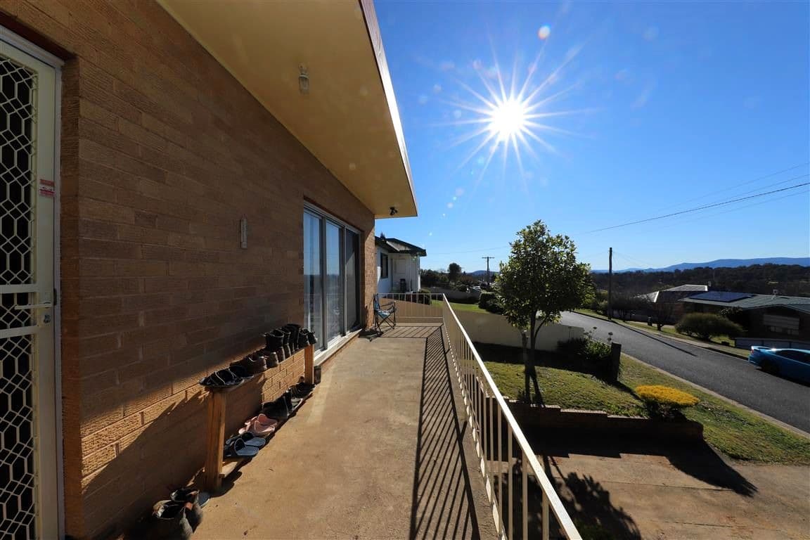 30 Sunnyside Avenue, Batlow NSW 2730, Batlow - Thumbnail 2