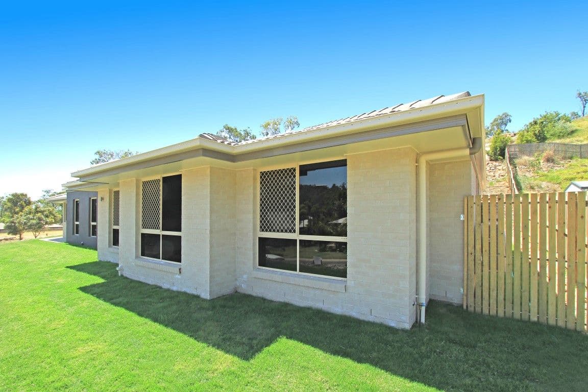 2 Vanderspek Place, FRENCHVILLE QLD 4701, Frenchville - Thumbnail 2