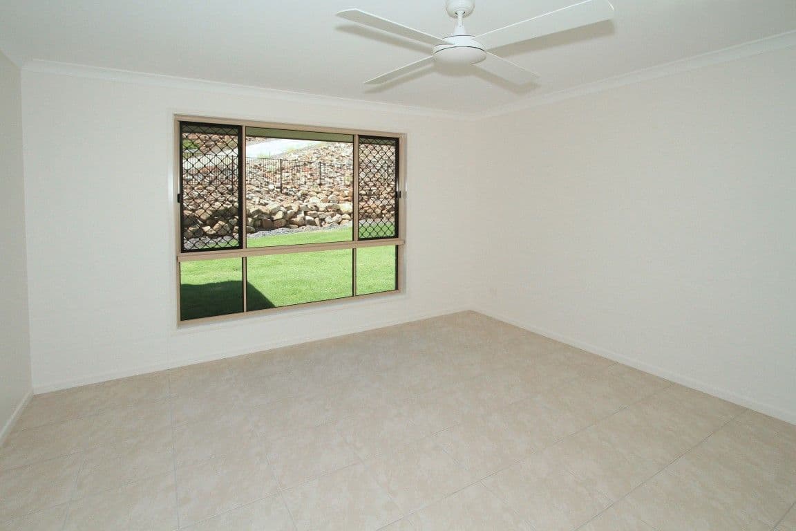 2 Vanderspek Place, FRENCHVILLE QLD 4701, Frenchville - Thumbnail 3