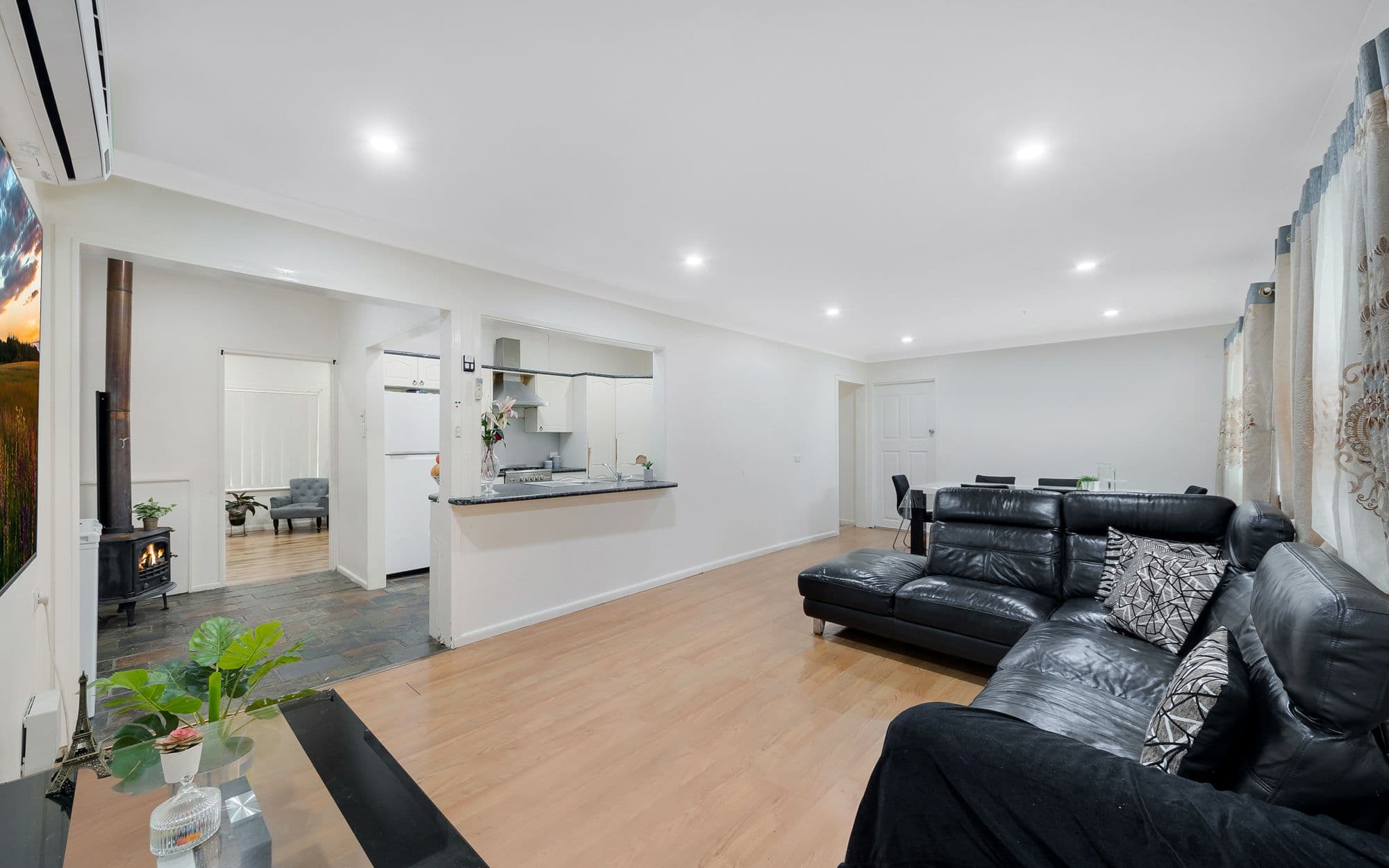 6 Yennora Street, Campbelltown NSW 2560, Campbelltown - Thumbnail 4