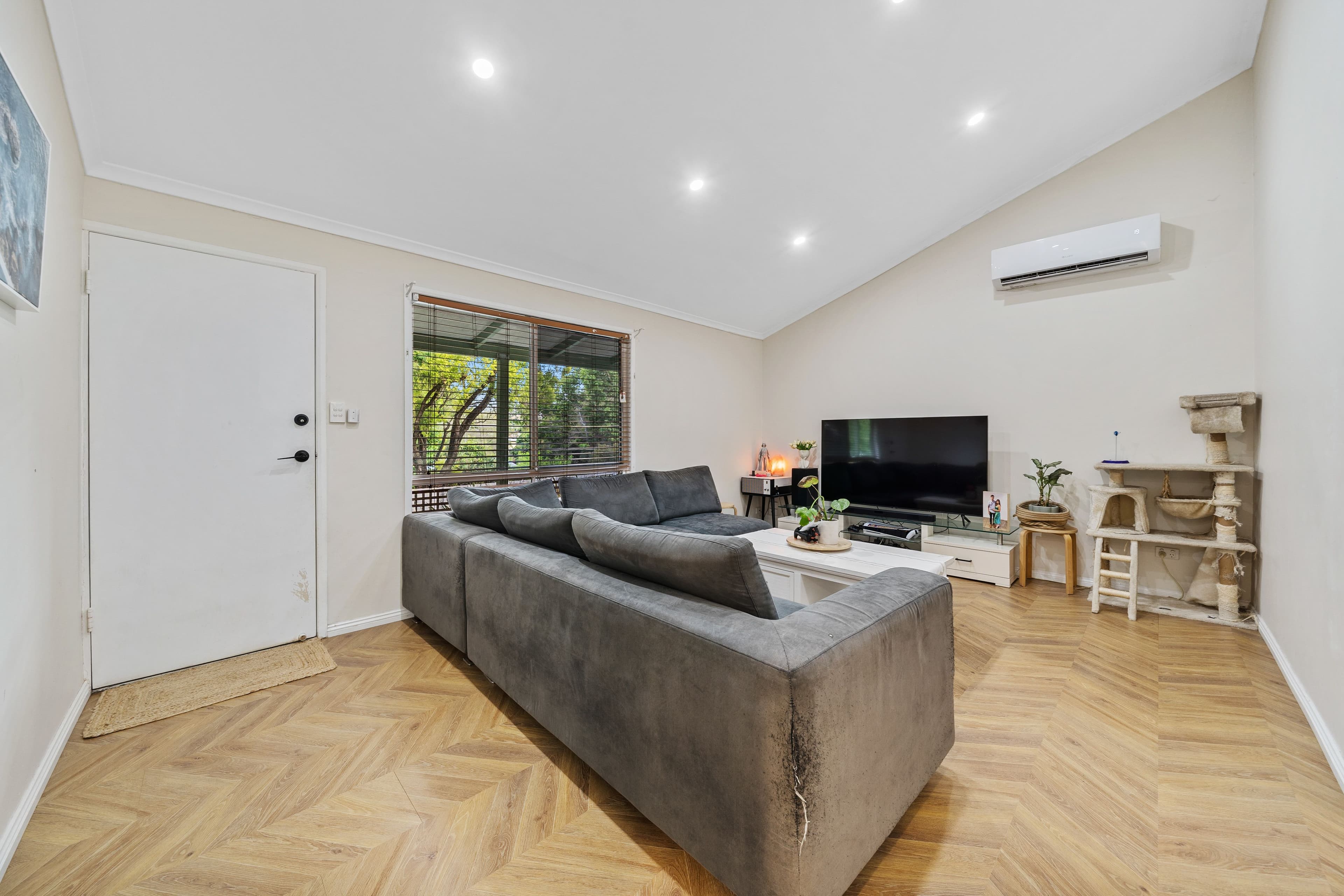 43 Sunrise Street, Beenleigh QLD 4207, Beenleigh - Thumbnail 5