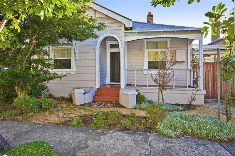 20 Roslyn Avenue, ISLINGTON NSW 2296, Islington - Image 1