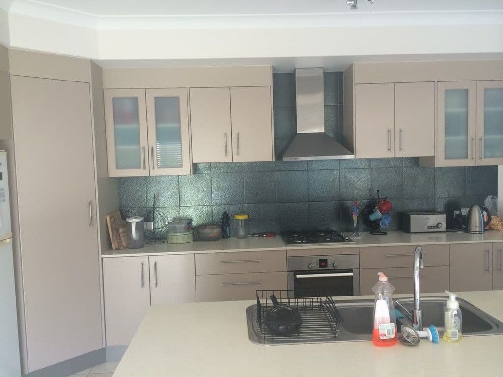 81 Pohlman Street, Southport QLD 4215, Southport - Thumbnail 3