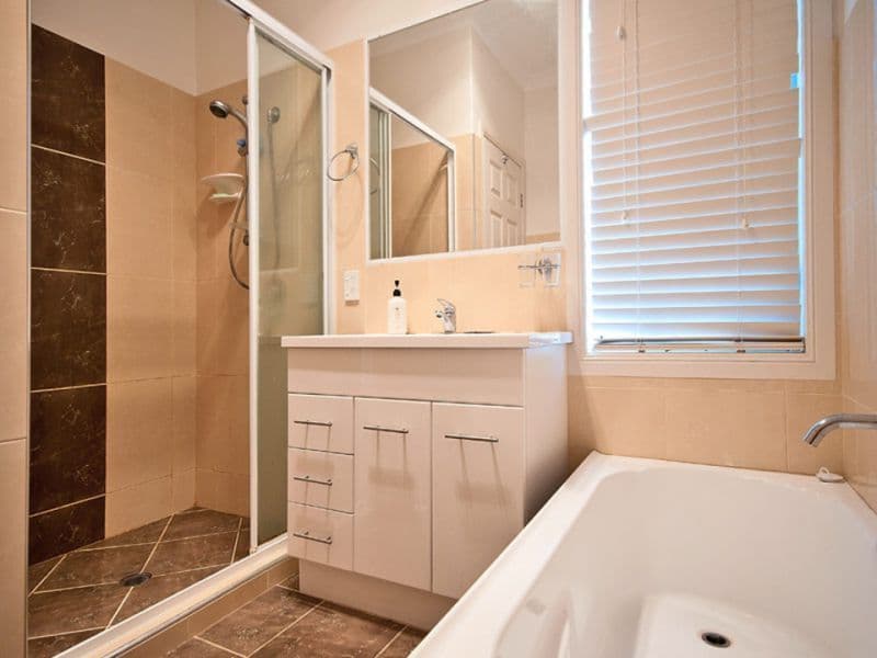 81 Pohlman Street, Southport QLD 4215, Southport - Thumbnail 5